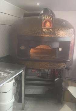 Gas and Wood Fired Pizza Oven