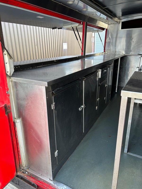 Citroën H Van catering van with stainless steel tables