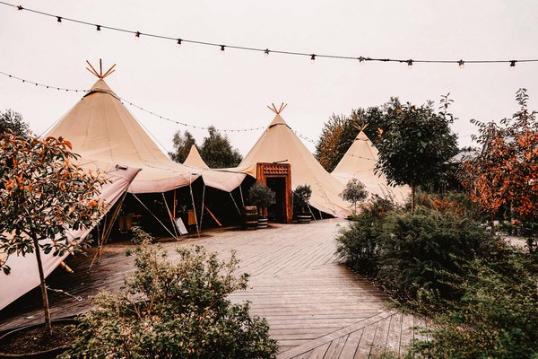 4x Giant Hat Tipi Canvas