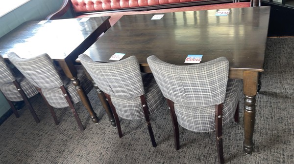 Second Hand 16x Cafe/Pub Chairs