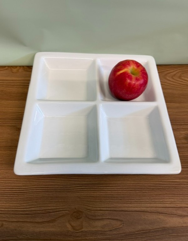 Second Hand 55x 4 Section Serving Plates Second Hand 55x 4 Section Serving Plates