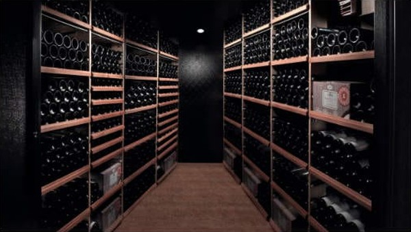 Second Hand Espace 2900 Walk-In Wine Fridge