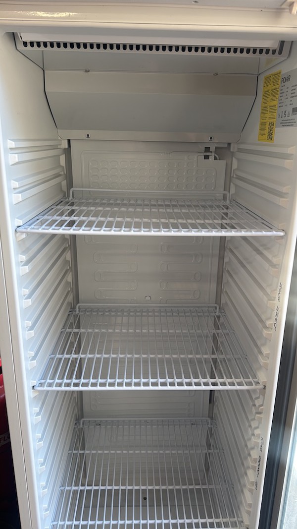 Polar Drinks Fridge