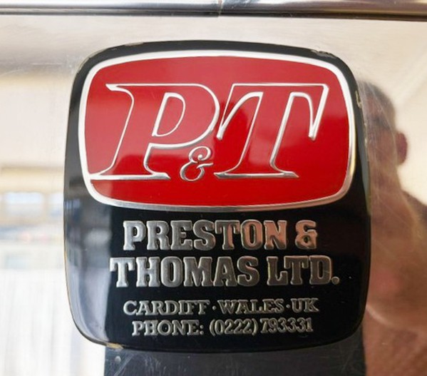 Preston and Thomas electric twin pan frying range for sale Preston and Thomas electric twin pan frying range for sale