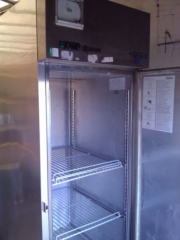 Commercial Foster Freezer