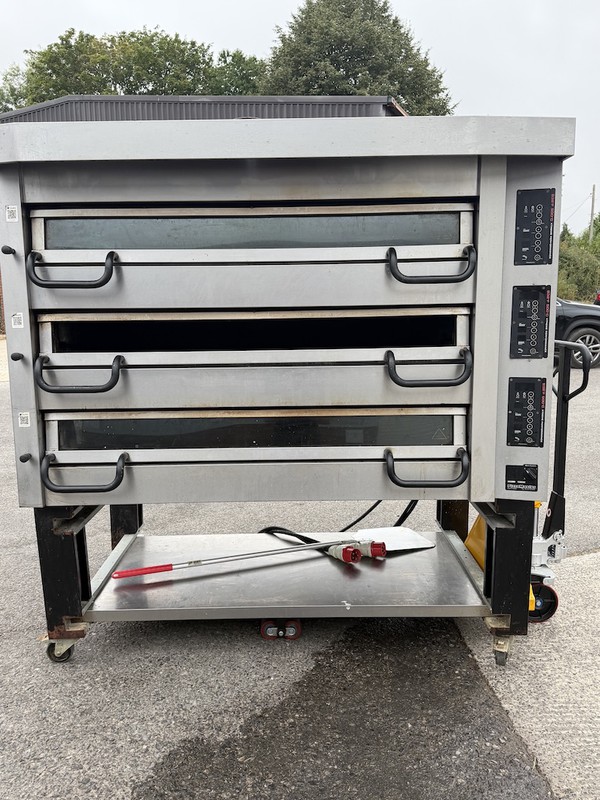 Pizzamaster PM 933ED 3 Tier Oven