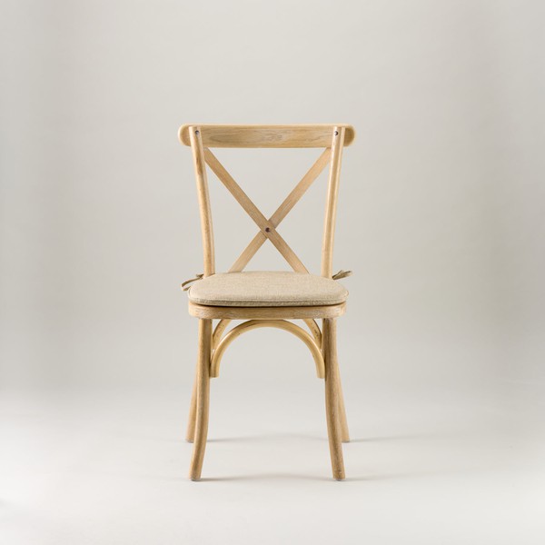 New 145x Nordic Oak Crossback Chairs New 145x Nordic Oak Crossback Chairs