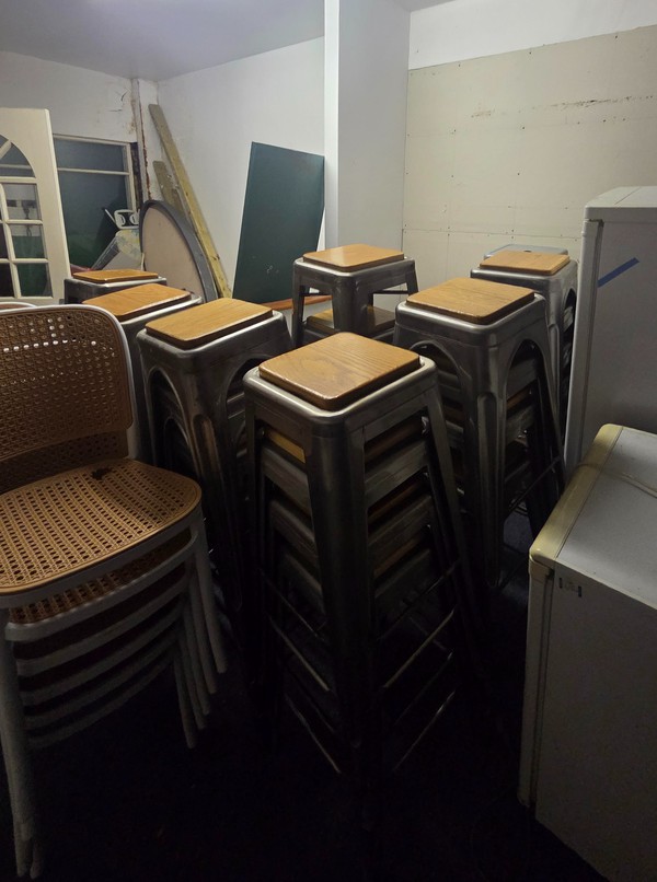 Second Hand 35x Tall Bar Stools Second Hand 35x Tall Bar Stools