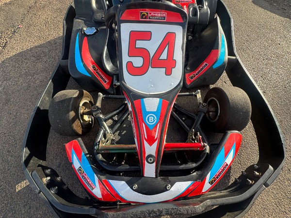 karts for children aged between 8 and 12 years old karts for children aged between 8 and 12 years old