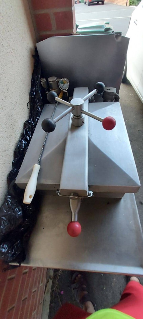 Henny Penny Pressure Fryer
