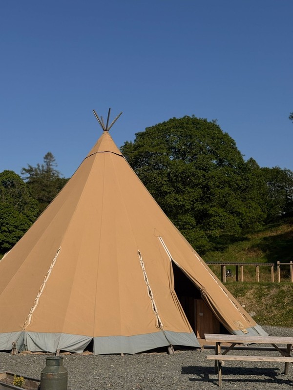 Furnished 10m Tentipi Stratus 72 For Sale