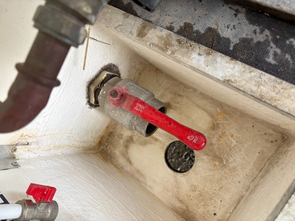 Second Hand Glamping Shower Trailer
