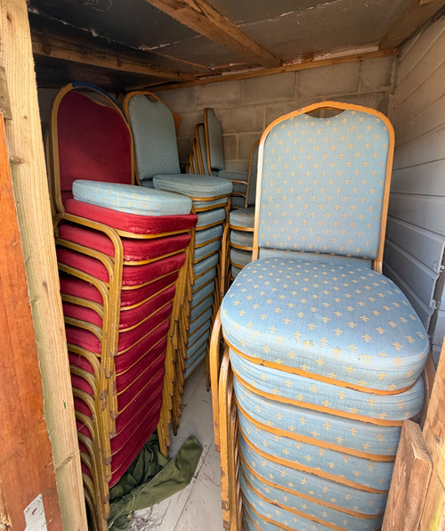 140x Banquet Chairs With Covers For Sale