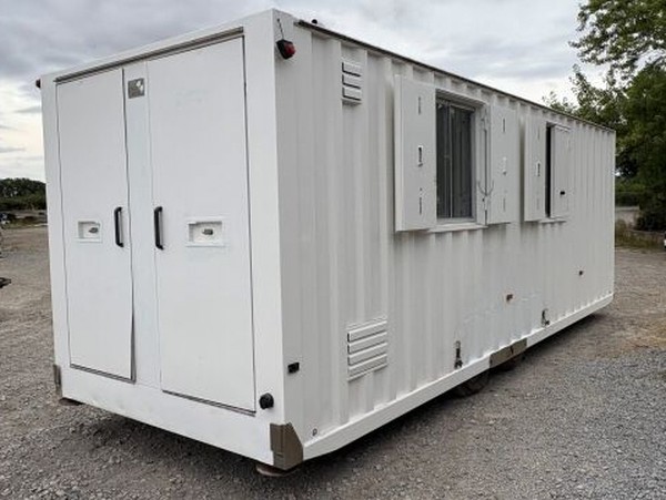 Used 22' Boss Welfare Unit For Sale Used 22' Boss Welfare Unit For Sale
