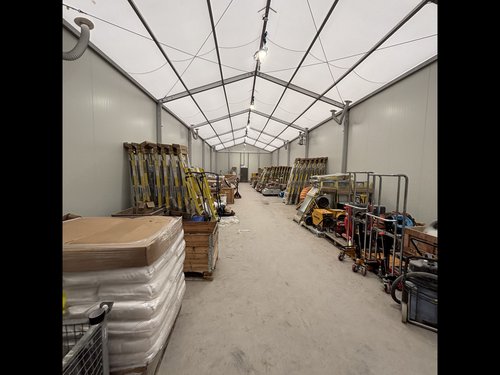 8m x 30m x 4.5m Warehouse for sale