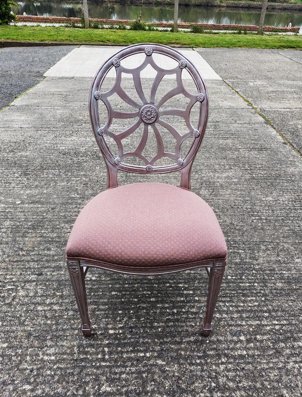 32x Fine Dining Chairs 32x Fine Dining Chairs