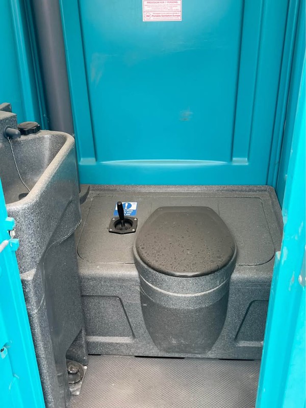 Buy Used Shorelink Portable Toilets Buy Used Shorelink Portable Toilets