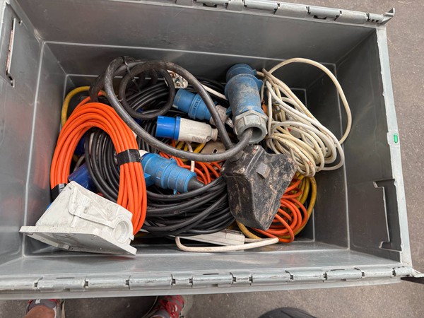 Marquee power supply
