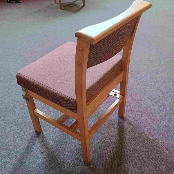 Red / Pink Upholstered Church Chairs Red / Pink Upholstered Church Chairs