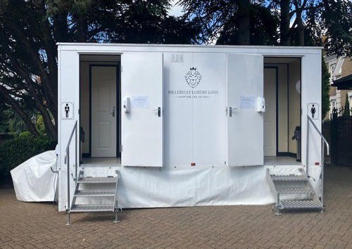 Luxury 2+1 Toilet Trailer For Sale