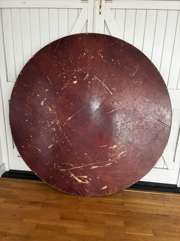 6ft Folding Round Tables