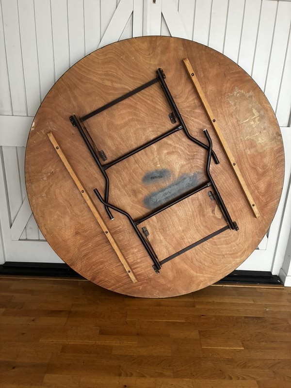 Folding Round Tables
