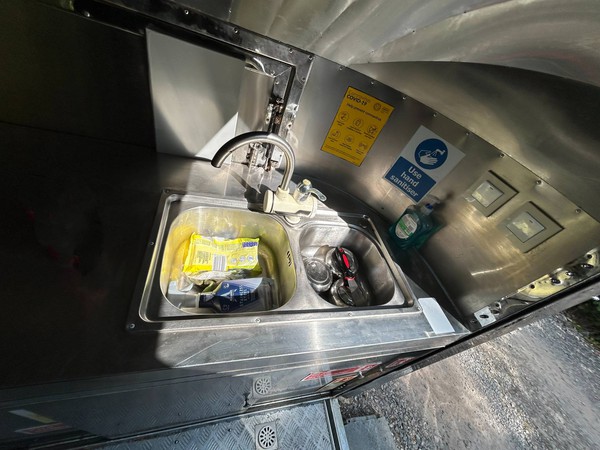 Catering trailer with double sink