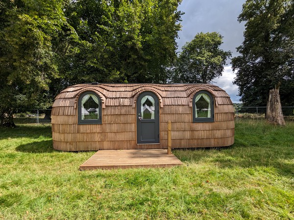 Lglucraft accommodation pod
