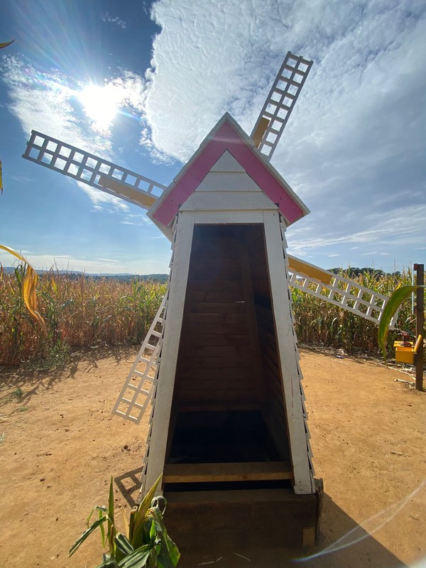 Used 8ft Wooden Windmill Used 8ft Wooden Windmill
