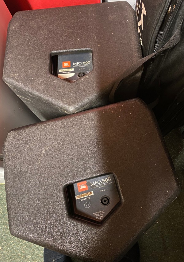 JBL MRX512M PA speakers JBL MRX512M PA speakers