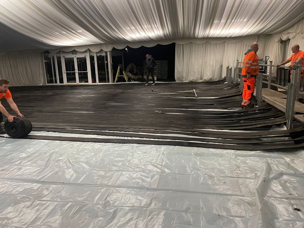 Ice mat / refrigeration pipework Ice mat / refrigeration pipework