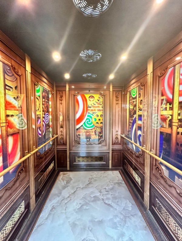 Santa's Magical Elevator For Sale Santa's Magical Elevator For Sale