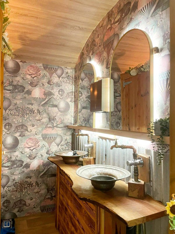 Shepherds Hut toilet trailer decoration