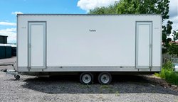 4 + 2 White Toilet Trailer For Sale