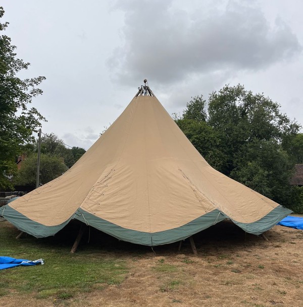 Used 6x Tentipi Stratus 72