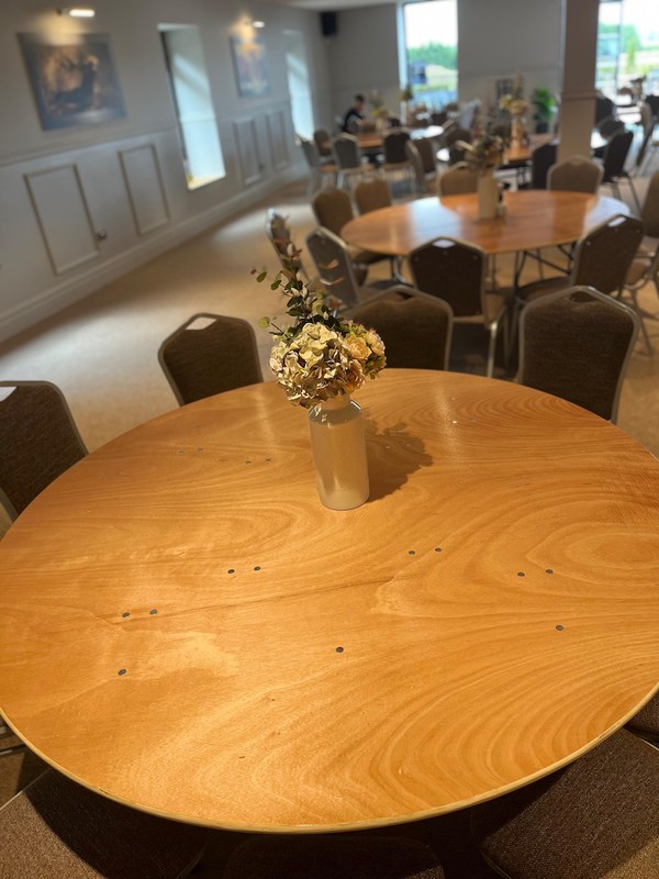 5ft 6 Round Tables for sale 5ft 6 Round Tables for sale