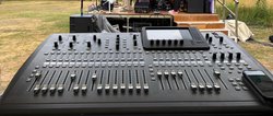 Behringer X32 Desk