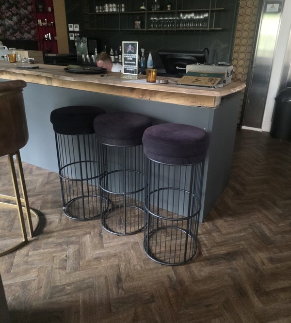 Second hand high bar stools for sale Second hand high bar stools for sale