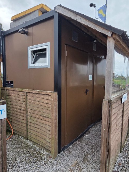 Toilet / Shower Block - Cheshire