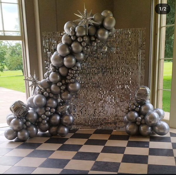 Silver balloons Silver balloons