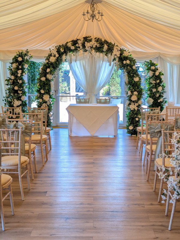 Wedding arch hire business Wedding arch hire business