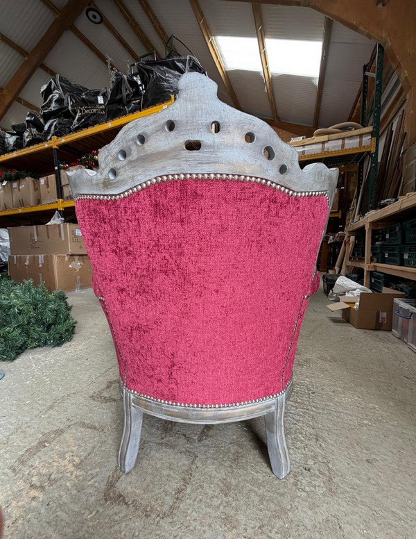Second Hand Santa's Throne Armchair Second Hand Santa's Throne Armchair
