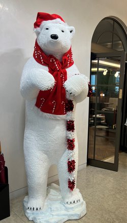 3x 2m Tall Polar Bear For Sale