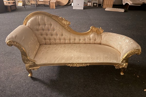2x Gold Frame Chaise Longue For Sale 2x Gold Frame Chaise Longue For Sale