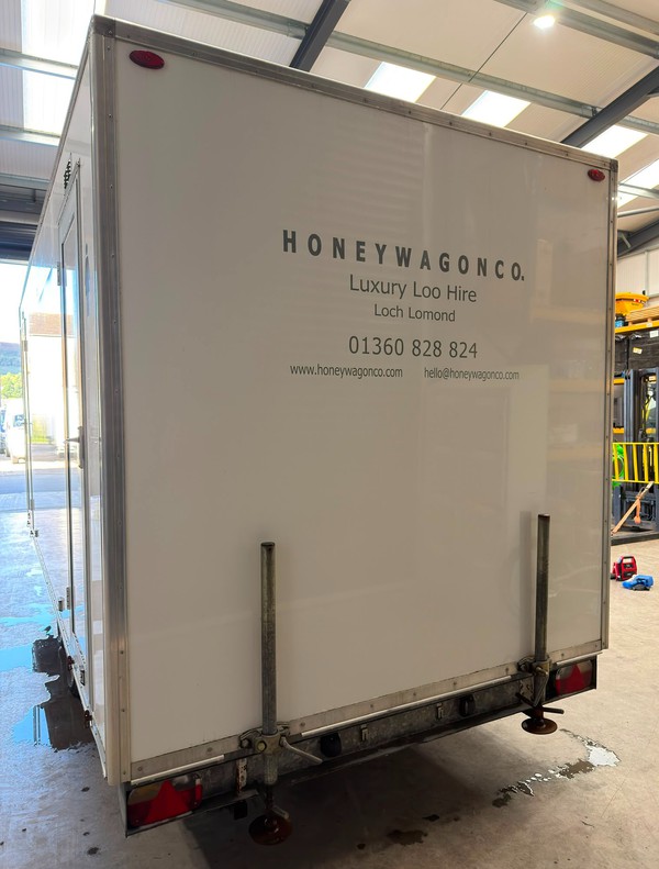 Used 3+1 Peagreen Toilet Trailer Used 3+1 Peagreen Toilet Trailer