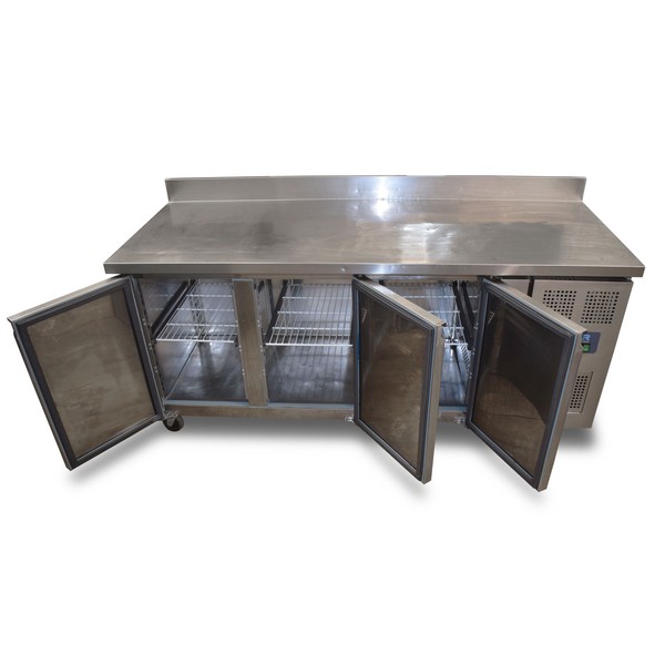Polar DL915 3 Door Bench Fridge Polar DL915 3 Door Bench Fridge