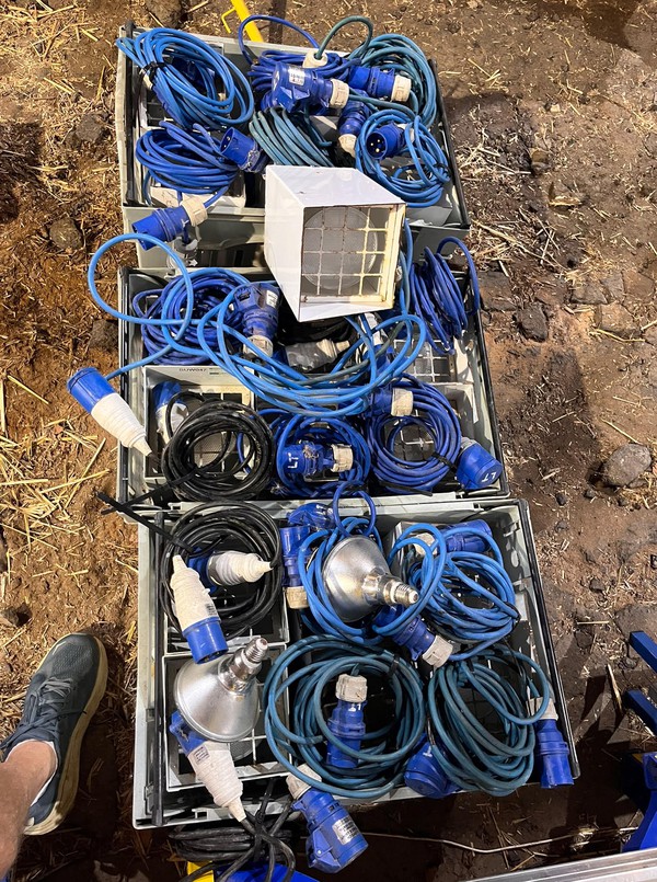 Used 19x Marquee Uplighters Used 19x Marquee Uplighters