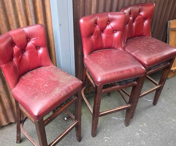 8x Tables And 9x Bar Stools 8x Tables And 9x Bar Stools