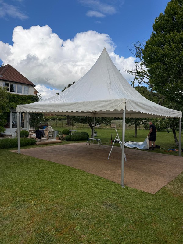 Second hand 6m x 6m Hoecker Pagodas