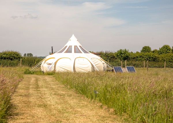 Second Hand 2x Lotus Belle Bell Tents Second Hand 2x Lotus Belle Bell Tents